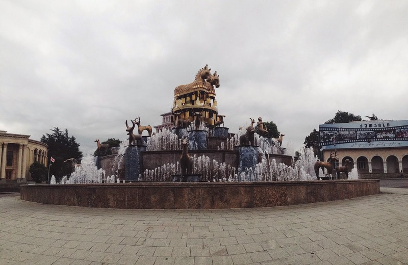 Колхидский фонтан в Кутаиси
